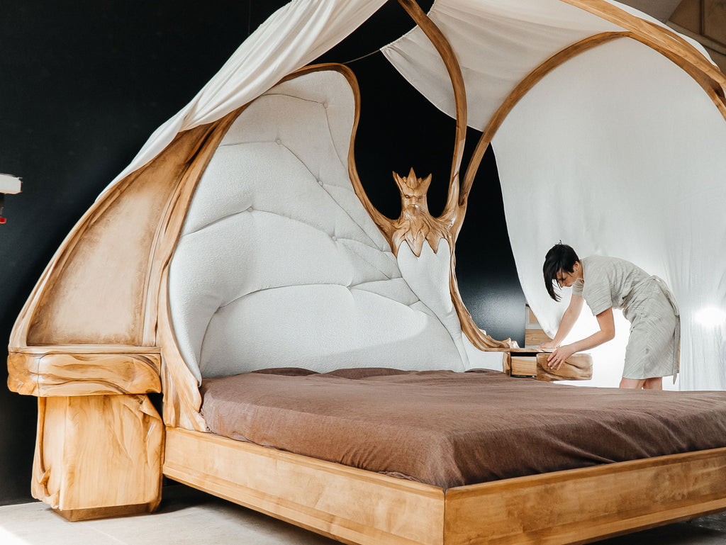 Phoenix Canopy Bed – Sculptural Bedroom Ensemble