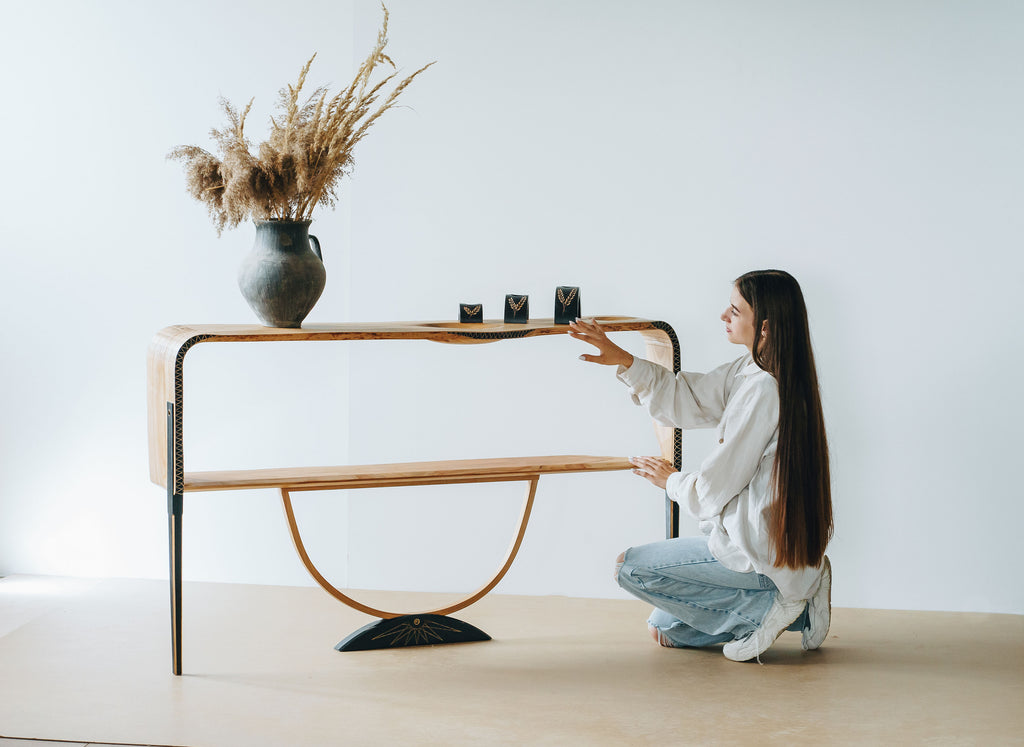 Console Table DYVYNA